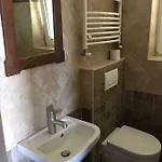 House Karigador