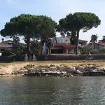 Vakantiehuis House *