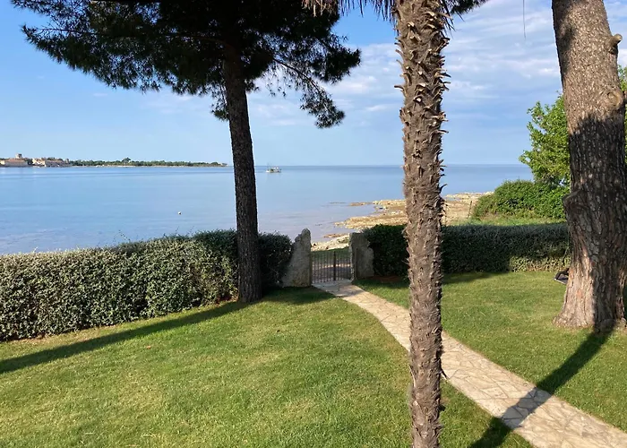 Feriehus House Karigador