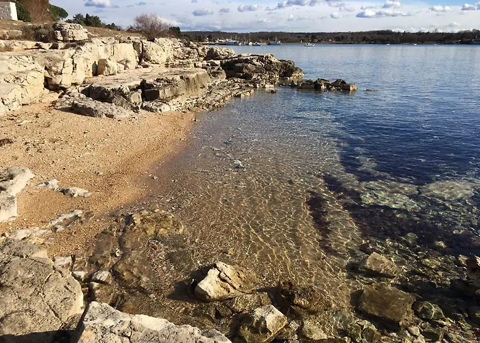 Feriehus House Karigador