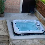 House * Karigador